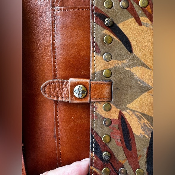 Patricia Nash Brown, Tan, Army Green & Black Leather Print Wallet. - Picture 5 of 11